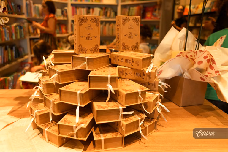 25 anos da Companhia dos Livros – foto 3