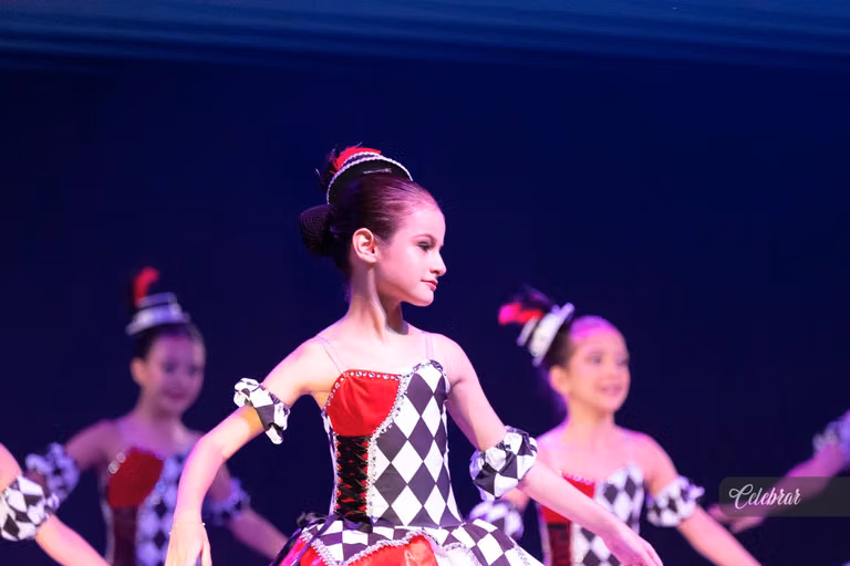Academia de Dança Maria Ester – foto 100
