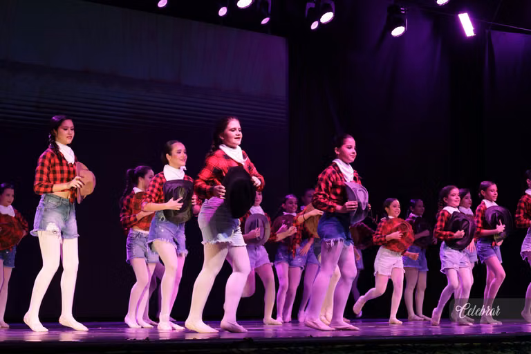 Academia de Dança Maria Ester – foto 14