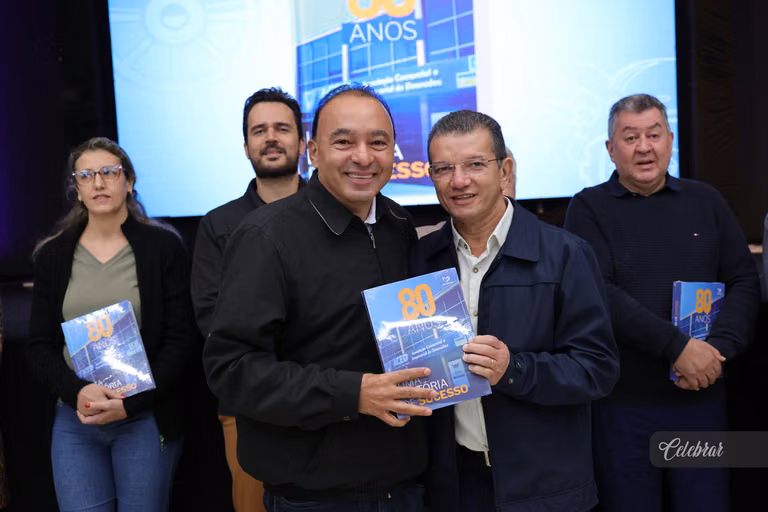 ACED realiza café da manhã especial e lança livro em comemoração aos seus 80 anos – foto 120
