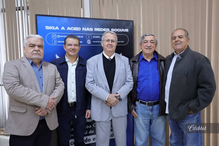 ACED realiza café da manhã especial e lança livro em comemoração aos seus 80 anos – foto 33
