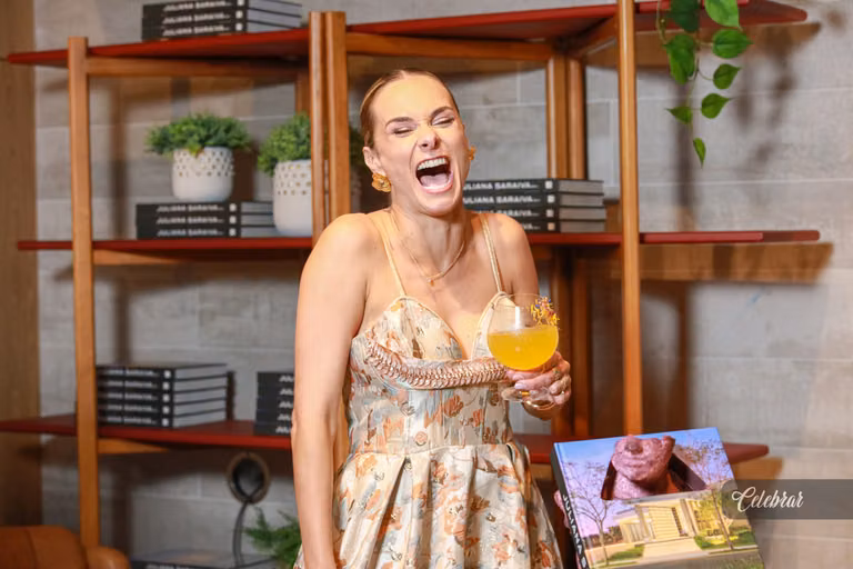 Juliana Saraiva lança seu 2º livro em evento para convidados no Hectares Park & Resort - ÁLBUM 01 – foto 7