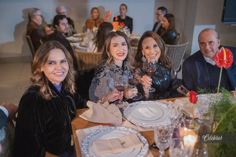 AVCC promove Petit Comité, um jantar solidário de Dia dos Namorados em prol do Hospital de Amor – foto 255