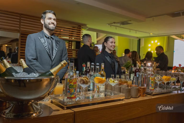 AVCC promove Petit Comité, um jantar solidário de Dia dos Namorados em prol do Hospital de Amor – foto 96