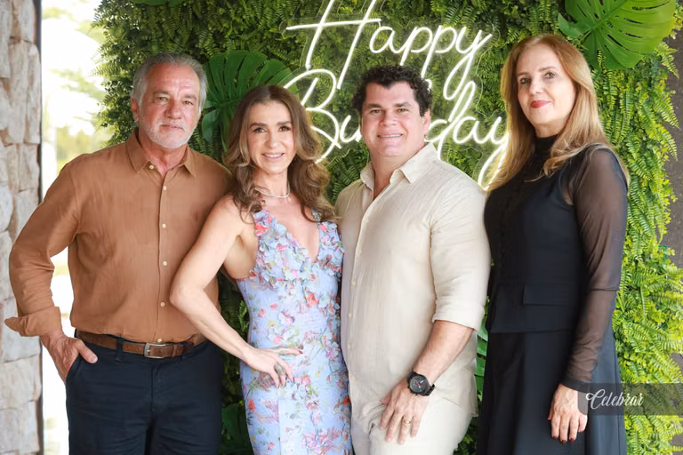 Cristiano Almeida comemora seus 38 anos em um almoço surpresa com amigos e parceiros – foto 104