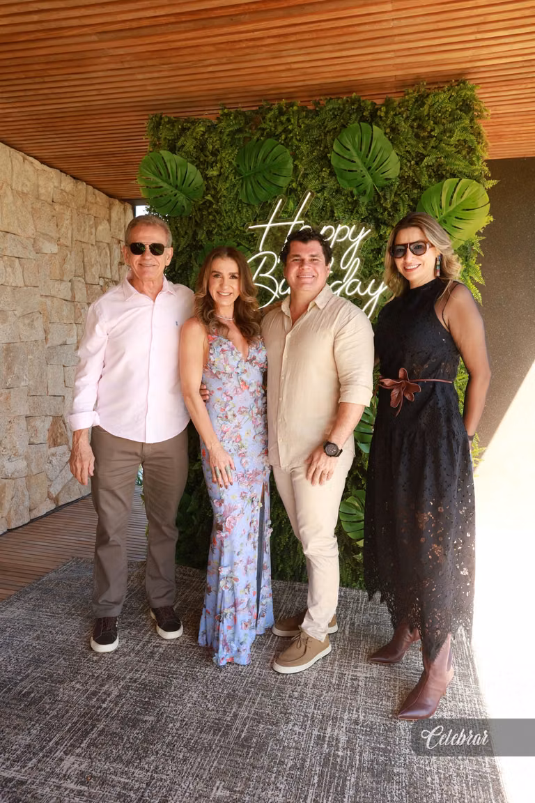 Cristiano Almeida comemora seus 38 anos em um almoço surpresa com amigos e parceiros – foto 138