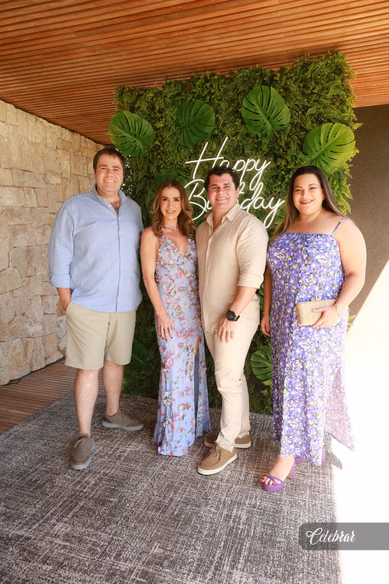 Cristiano Almeida comemora seus 38 anos em um almoço surpresa com amigos e parceiros – foto 151