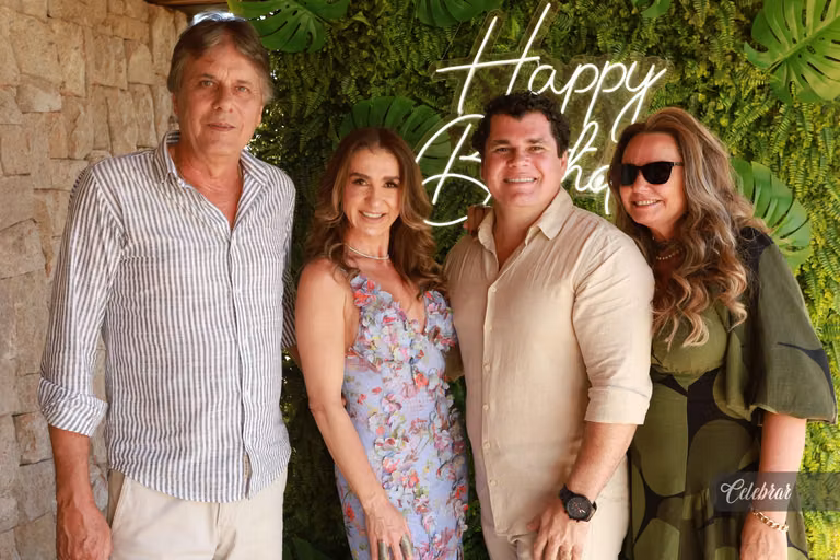 Cristiano Almeida comemora seus 38 anos em um almoço surpresa com amigos e parceiros – foto 158