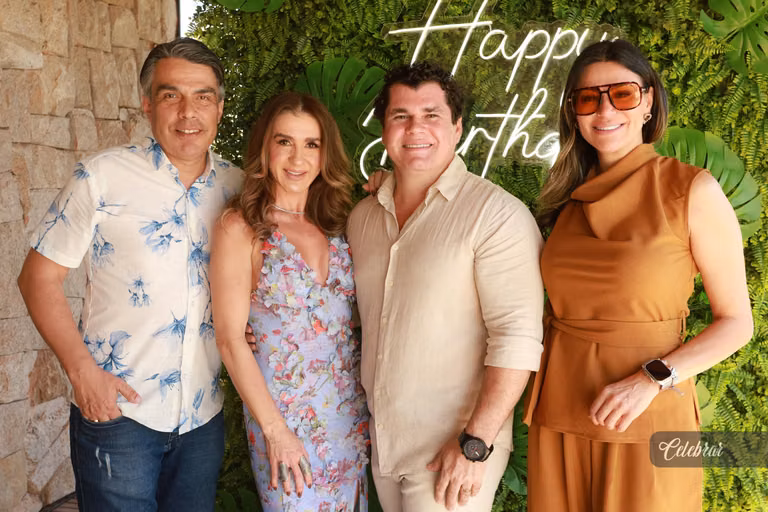 Cristiano Almeida comemora seus 38 anos em um almoço surpresa com amigos e parceiros – foto 168