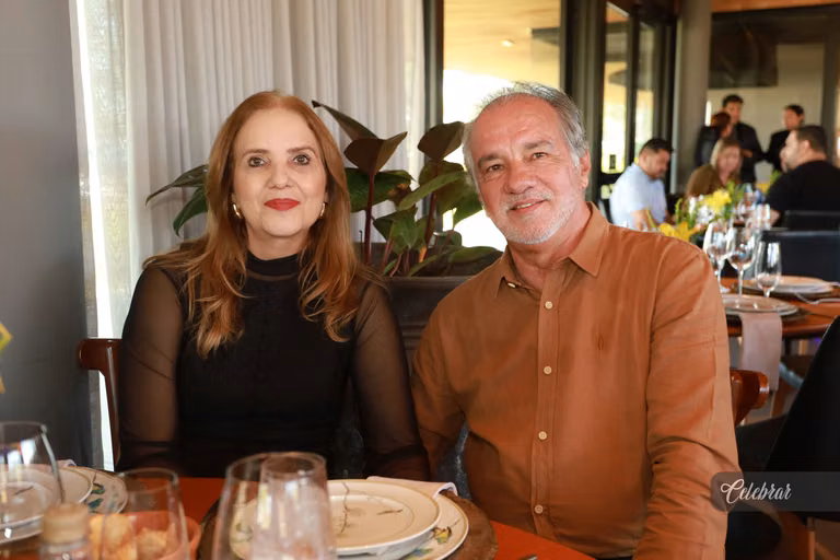 Cristiano Almeida comemora seus 38 anos em um almoço surpresa com amigos e parceiros – foto 63