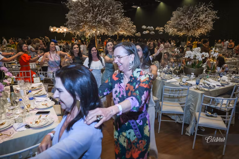 Confira mais registros do Mesas de Amor 2025 – foto 97
