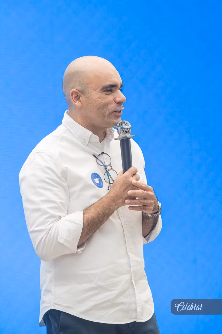 Networking e inspiração marcam a 2ª edição do Café com Negócios com o tema “Liderança que Gera Resultados” – foto 110