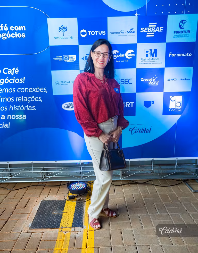 Networking e inspiração marcam a 2ª edição do Café com Negócios com o tema “Liderança que Gera Resultados” – foto 76
