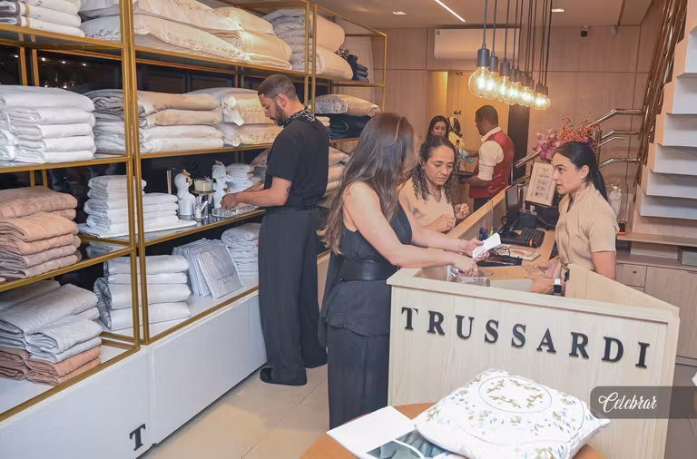 Sonno D’Oro apresenta a nova coleção Trussardi 2025 – Terra del Sole – foto 138