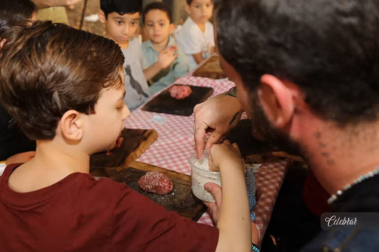 OX Steak House comemora o Dia das Crianças com alegria e inclusão – foto 243