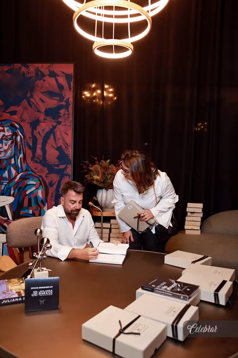 Veja mais registros da Masterclass “O Mercado de Luxo – Edição Especial Dourados”, com Carlos Ferreirinha – foto 150