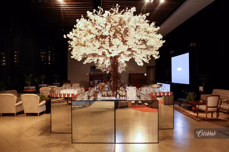 Veja mais registros da Masterclass “O Mercado de Luxo – Edição Especial Dourados”, com Carlos Ferreirinha – foto 217