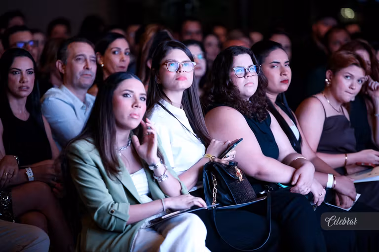 Veja mais registros da Masterclass “O Mercado de Luxo – Edição Especial Dourados”, com Carlos Ferreirinha – foto 254