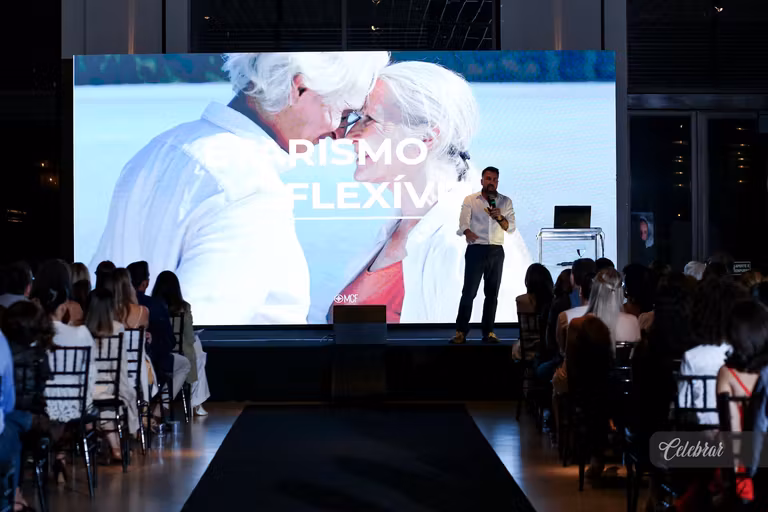Veja mais registros da Masterclass “O Mercado de Luxo – Edição Especial Dourados”, com Carlos Ferreirinha – foto 287
