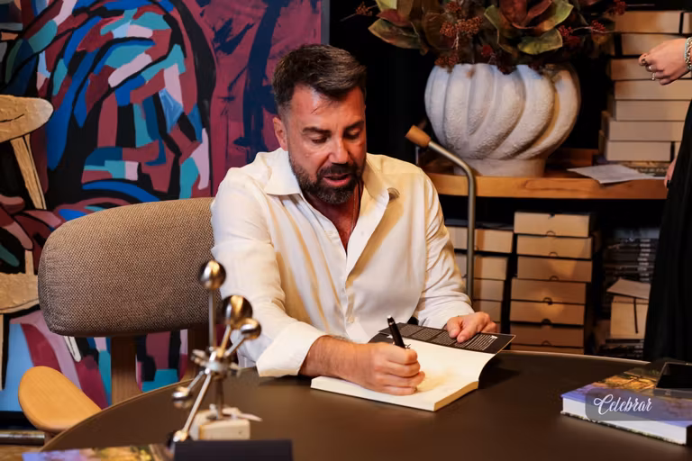 Veja mais registros da Masterclass “O Mercado de Luxo – Edição Especial Dourados”, com Carlos Ferreirinha – foto 357