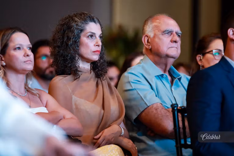 Veja mais registros da Masterclass “O Mercado de Luxo – Edição Especial Dourados”, com Carlos Ferreirinha – foto 72