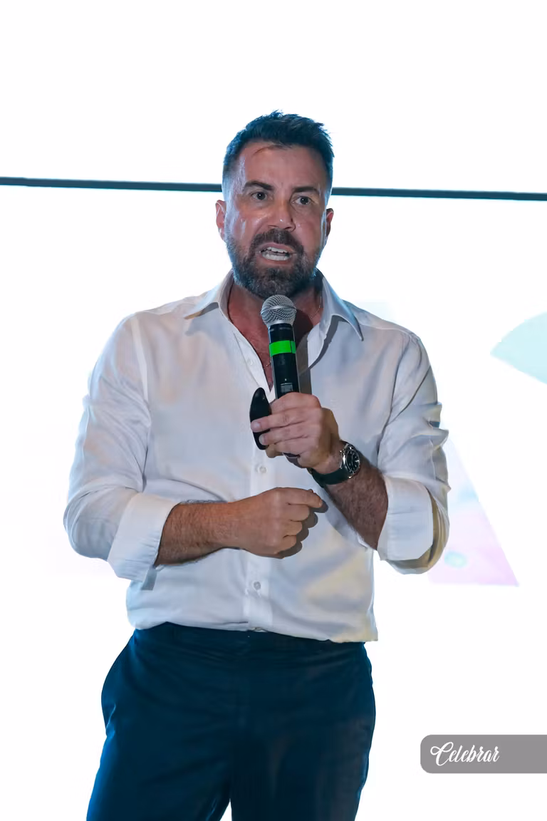Veja mais registros da Masterclass “O Mercado de Luxo – Edição Especial Dourados”, com Carlos Ferreirinha – foto 76