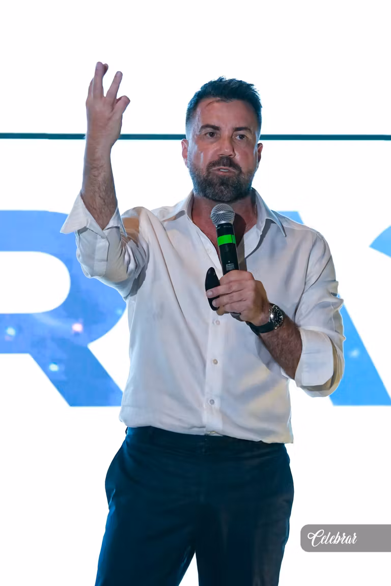 Veja mais registros da Masterclass “O Mercado de Luxo – Edição Especial Dourados”, com Carlos Ferreirinha – foto 79