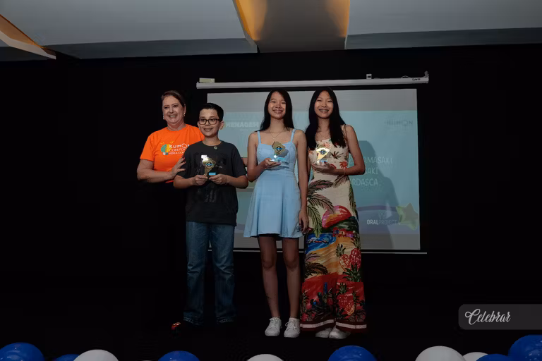 Kumon Unidade Progresso homenageia alunos adiantados em evento especial – foto 271