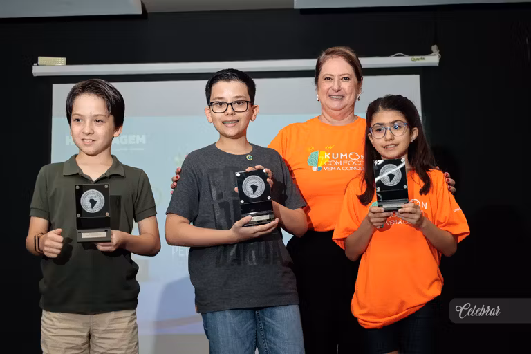 Kumon Unidade Progresso homenageia alunos adiantados em evento especial – foto 279