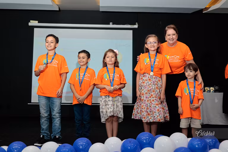 Kumon Unidade Progresso homenageia alunos adiantados em evento especial – foto 283
