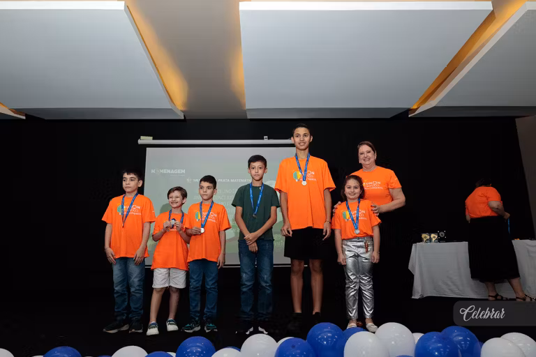 Kumon Unidade Progresso homenageia alunos adiantados em evento especial – foto 288