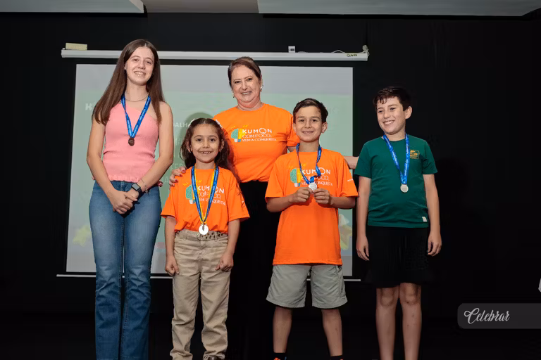 Kumon Unidade Progresso homenageia alunos adiantados em evento especial – foto 289