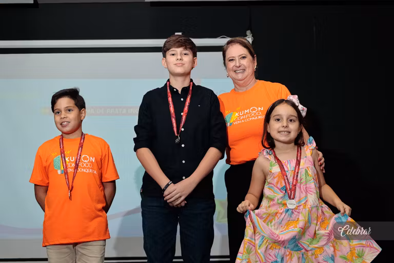 Kumon Unidade Progresso homenageia alunos adiantados em evento especial – foto 294