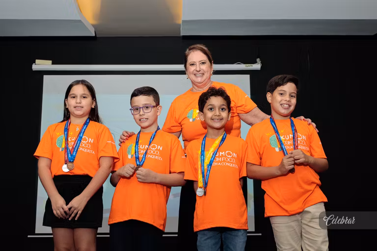 Kumon Unidade Progresso homenageia alunos adiantados em evento especial – foto 299