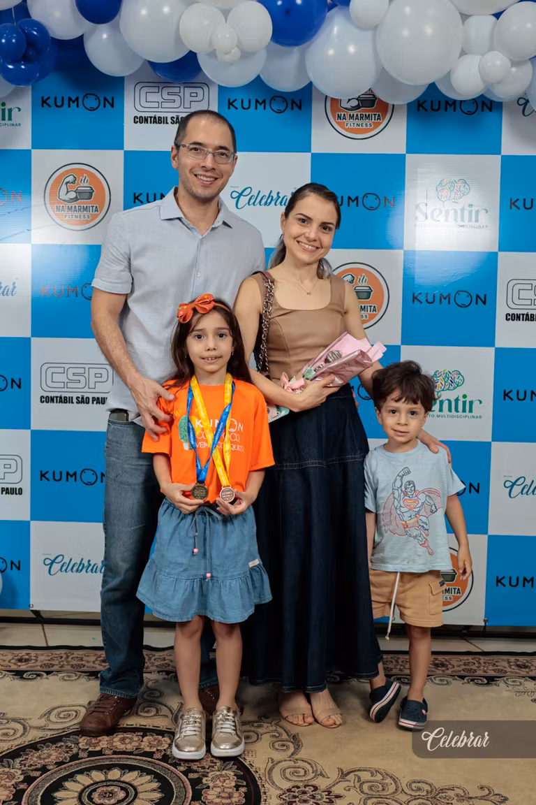 Kumon Unidade Progresso homenageia alunos adiantados em evento especial – foto 310
