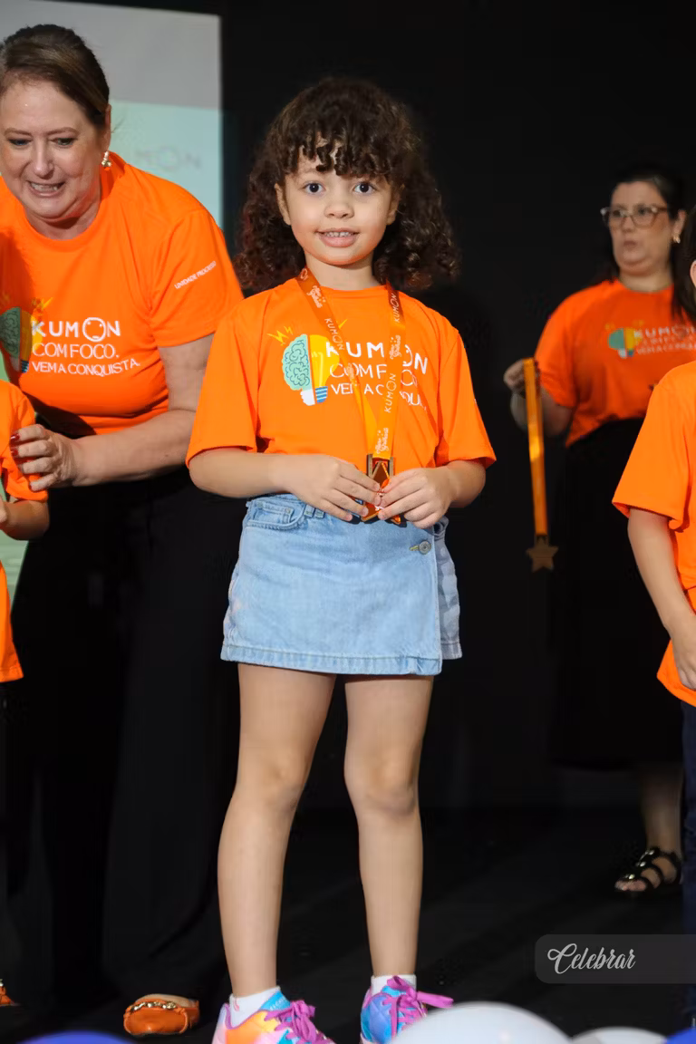 Kumon Unidade Progresso homenageia alunos adiantados em evento especial – foto 357