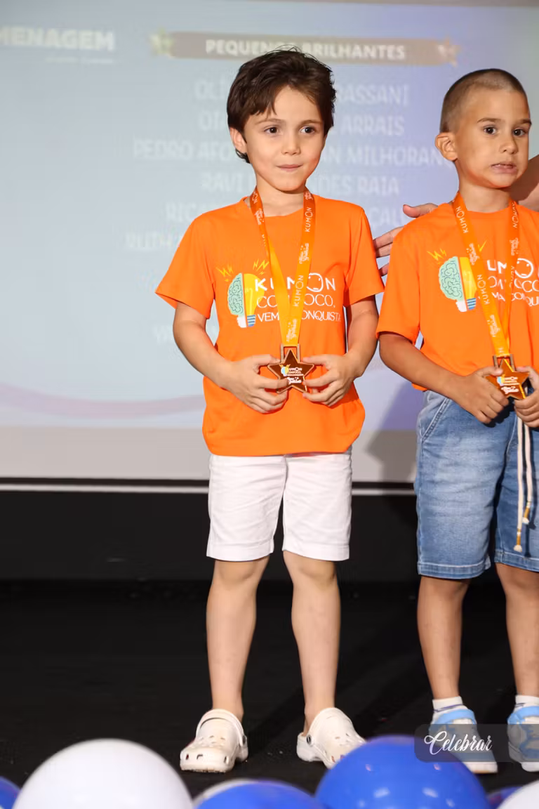 Kumon Unidade Progresso homenageia alunos adiantados em evento especial – foto 359