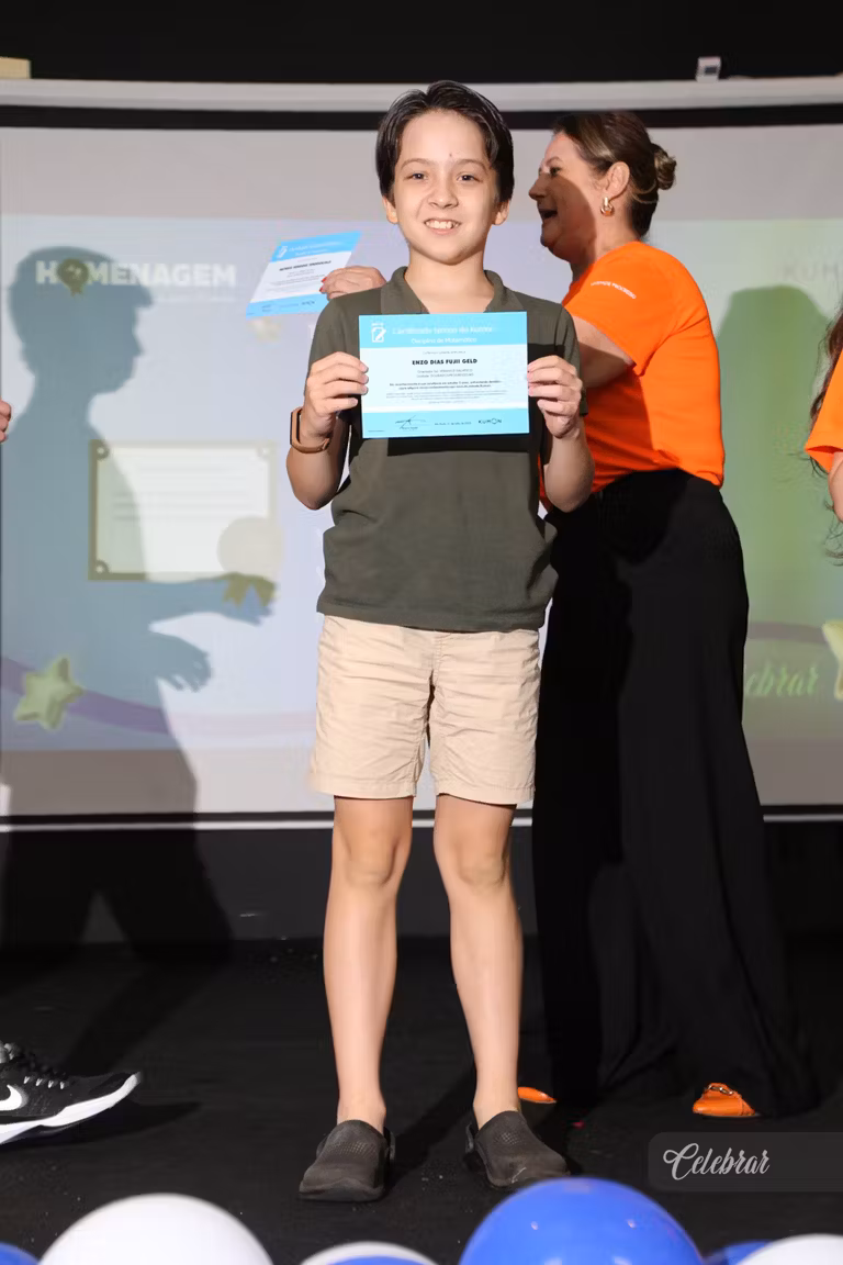 Kumon Unidade Progresso homenageia alunos adiantados em evento especial – foto 365