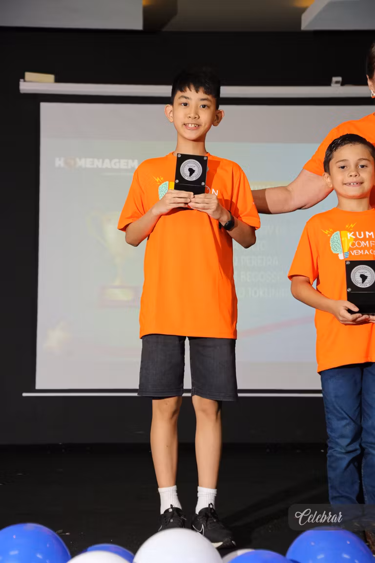 Kumon Unidade Progresso homenageia alunos adiantados em evento especial – foto 394