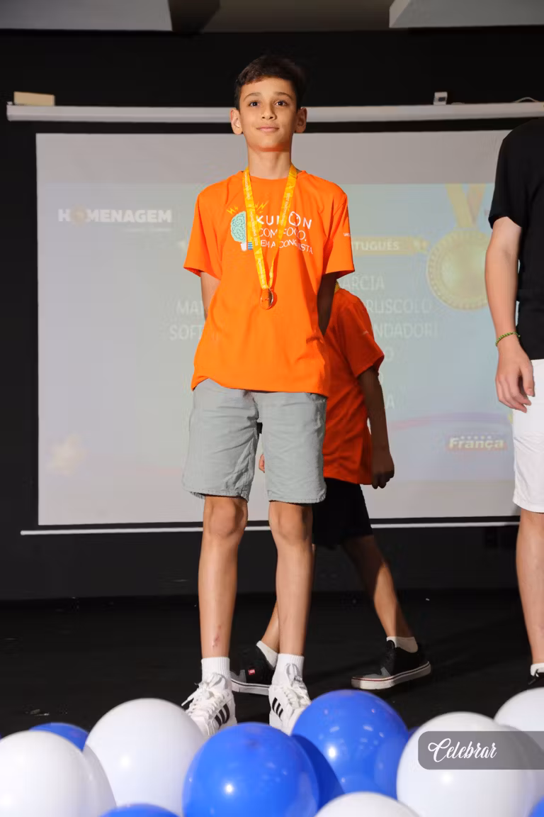 Kumon Unidade Progresso homenageia alunos adiantados em evento especial – foto 411