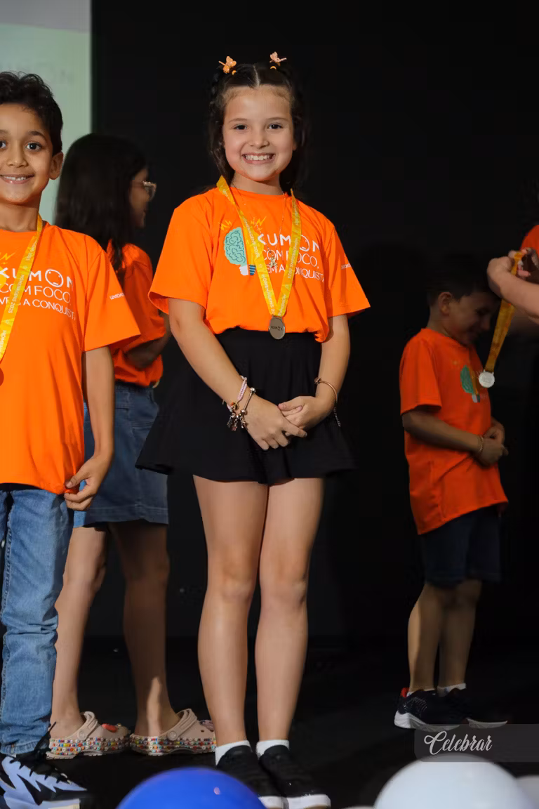 Kumon Unidade Progresso homenageia alunos adiantados em evento especial – foto 426