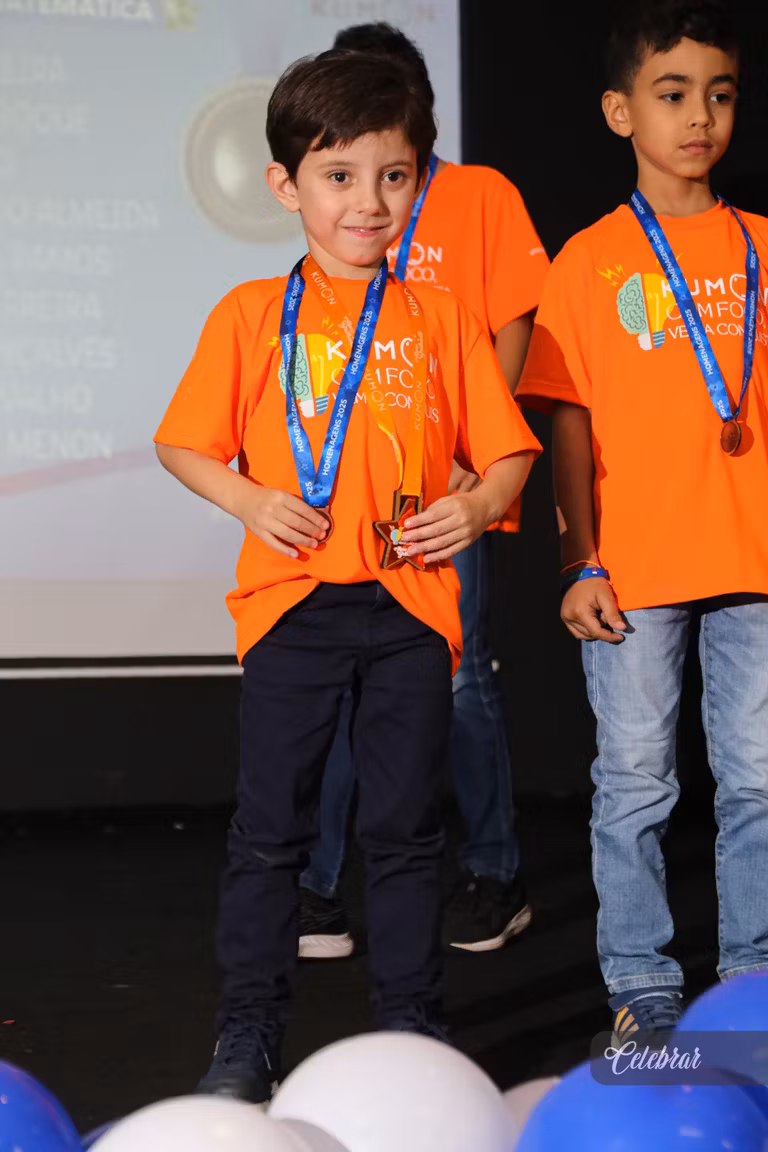 Kumon Unidade Progresso homenageia alunos adiantados em evento especial – foto 452