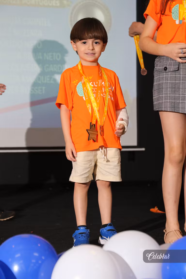 Kumon Unidade Progresso homenageia alunos adiantados em evento especial – foto 456