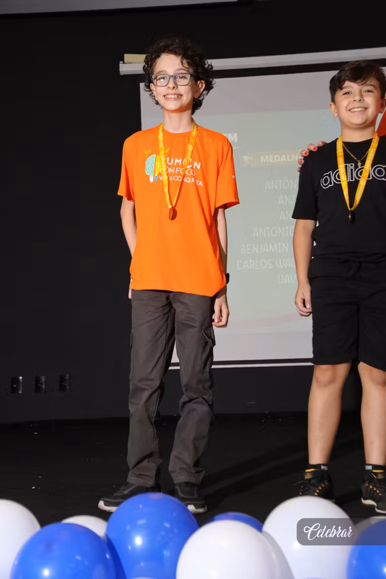 Kumon Unidade Progresso homenageia alunos adiantados em evento especial – foto 458