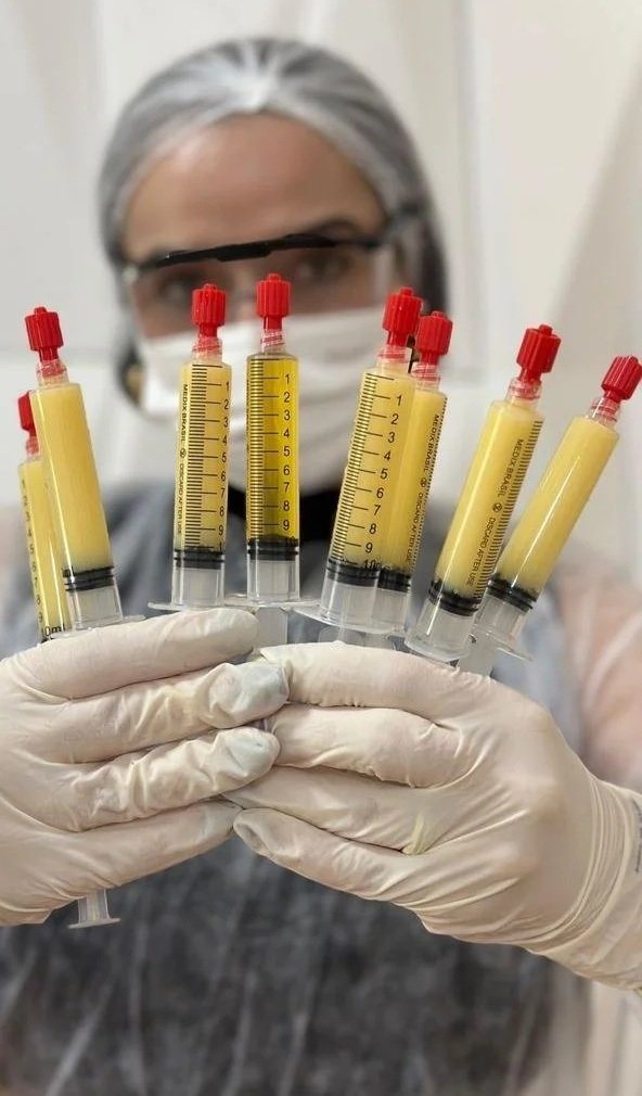 A Revolução da Regeneração: Por Que PRP (Plasma Rico em Plaquetas), iPRF e Plasma Gel Estão Redefinindo o Rejuvenescimento Natural