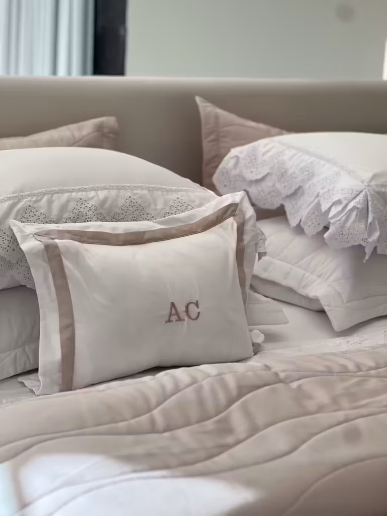 Enxoval personalizado: o bordado que conta histórias