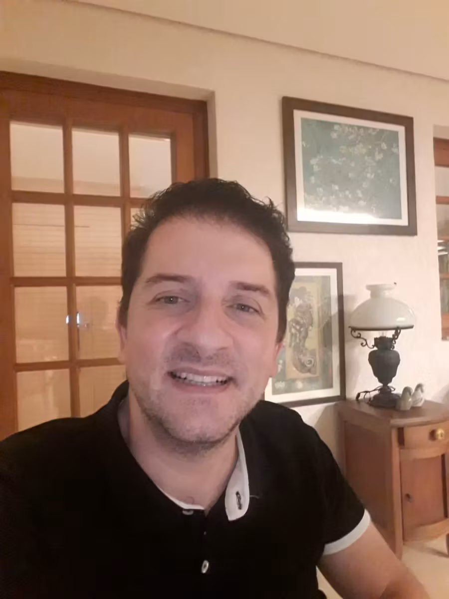 Luis Pedro Scalise: a poesia do excesso