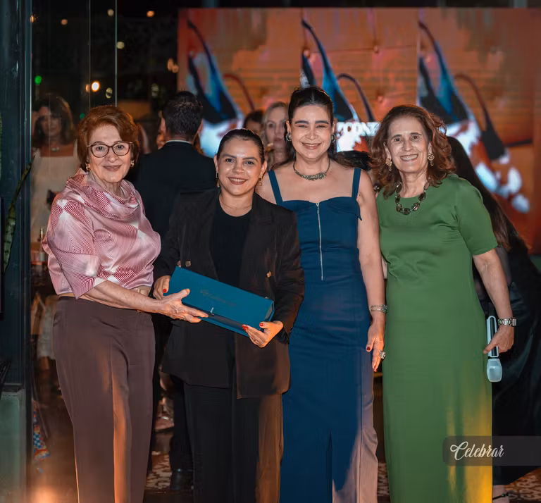 Um desfile que vai muito além da passarela... – foto 130