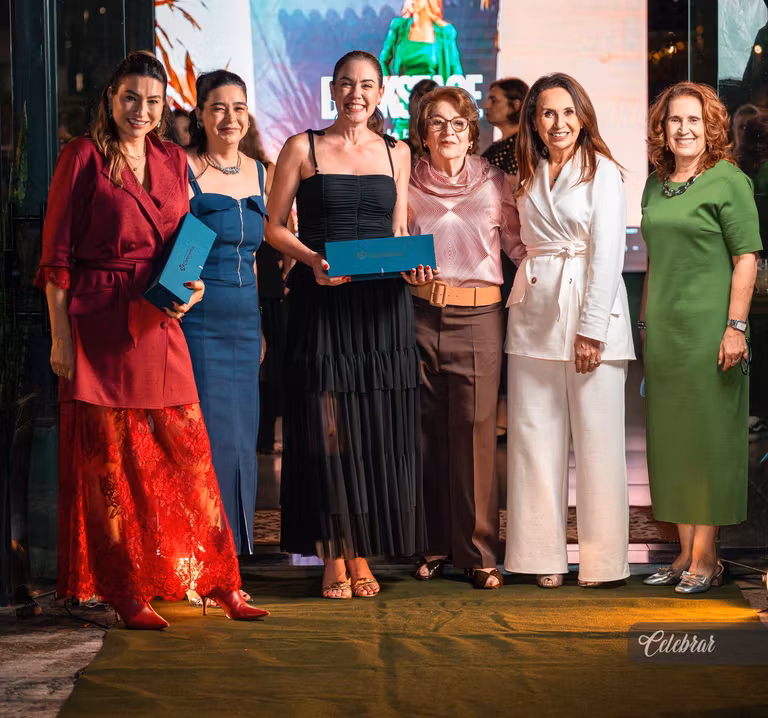 Um desfile que vai muito além da passarela... – foto 134