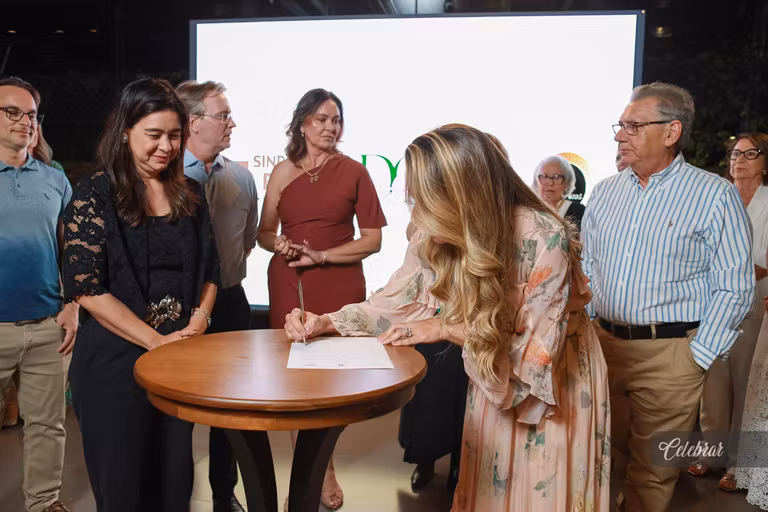 Noite de lançamento do Leilodom 2026 com assinatura de parcerias – foto 126